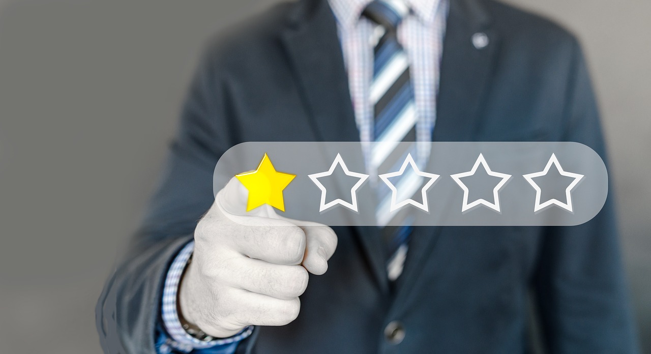 Hoe met kritiek omgaan. Hypnose coaching en regressietherapie.